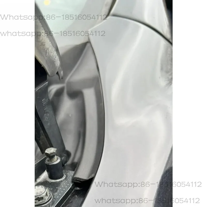 51718193201  5171819320  Front Left Wiper Cowl For 5 SERIES E39 1995-2003