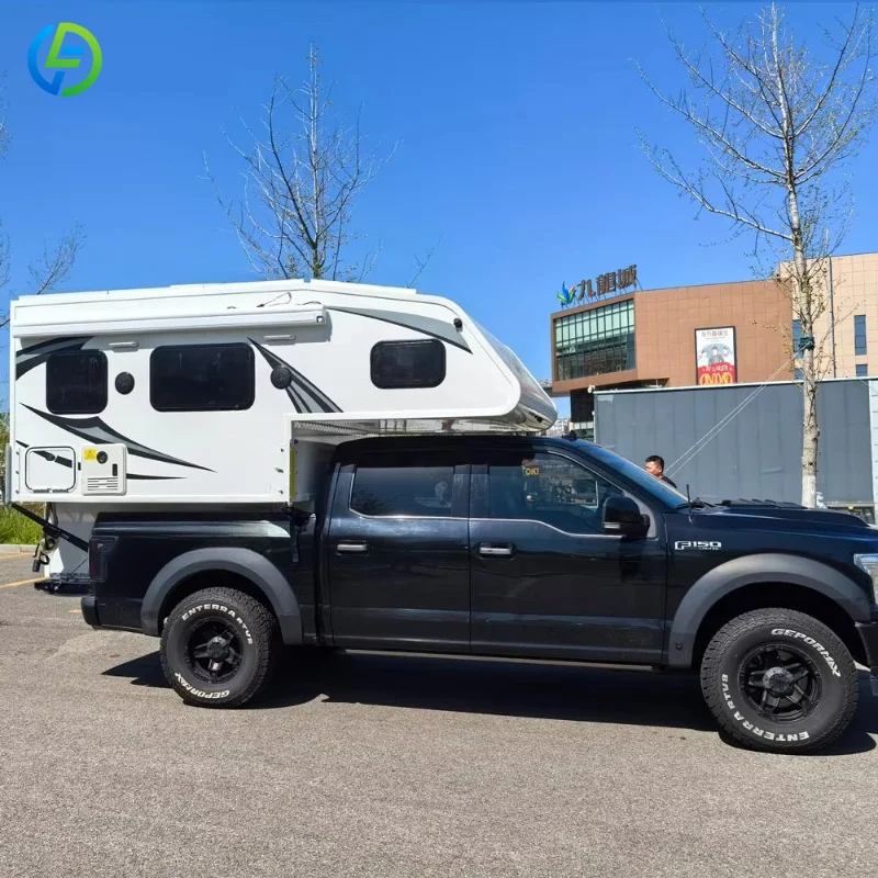 Fully Equipped Luxury Hard Top Fiberglass Camper Shell Custom Size For Different Pickup Truck Models Mount On Truck Bed