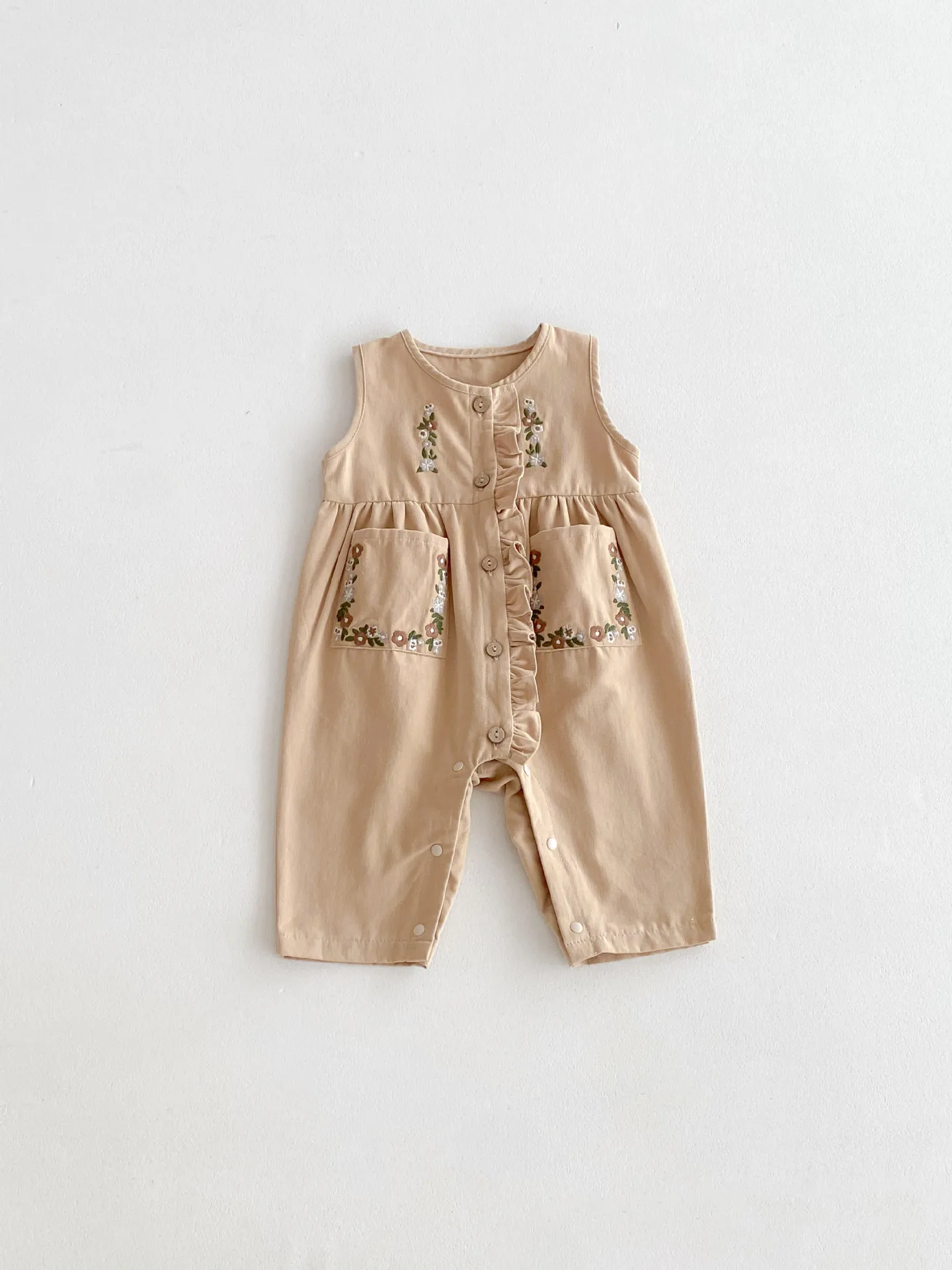 2024 Autumn New Baby Girl Sleeveless Romper Cotton Toddler Girls Casual Pocket Overalls Infant Flower Embroidery Lace Jumpsuit