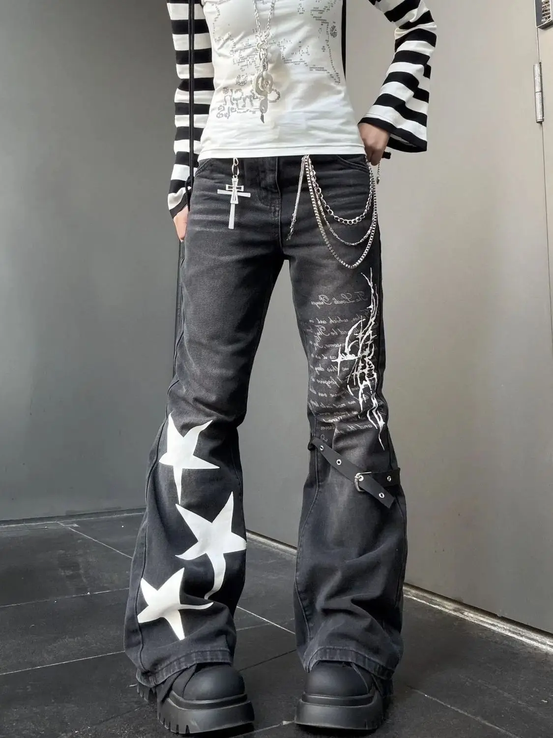 American Large Size Washed Star Print Patchwork Flared Denim Pants Women-Chic And Slim-Fitting Skinny Pants With A Drapey Look
