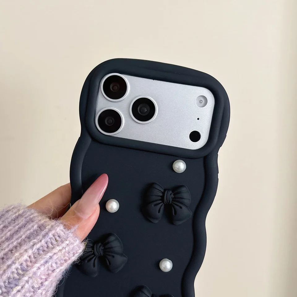 Funda Coreana 3D de Silicona con Moño y Perlas para iPhone 17 Air 16 15 14 13 12 11 Pro X XS XR Max 7 8 Plus con Cordón 4