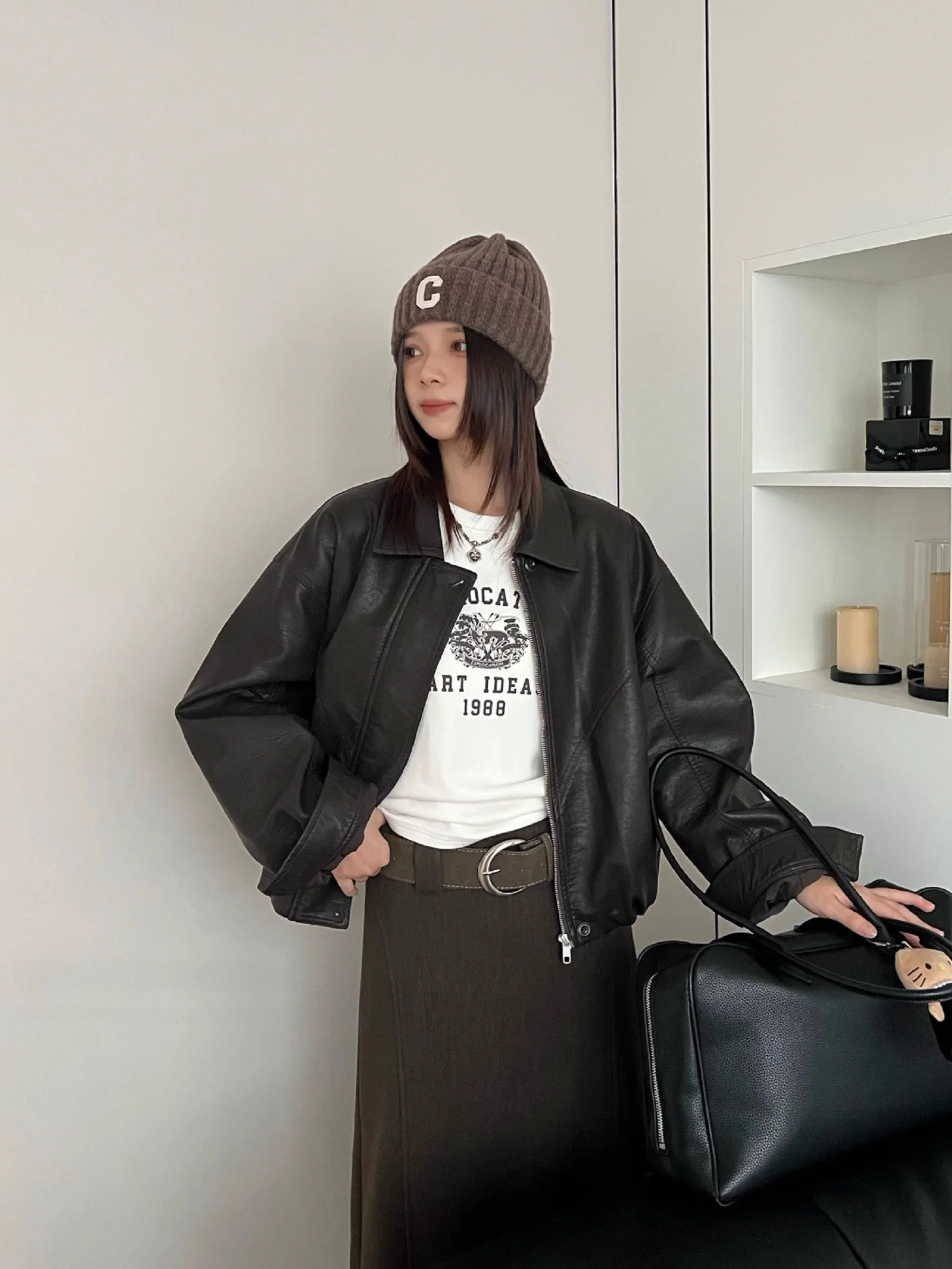 Jaqueta Feminina de Couro Sintético para Outono/Inverno com Zíper, Algodão Quente e Grosso, Estilo Casual Retrô, Jaqueta Preta com Gola de Aba Quente