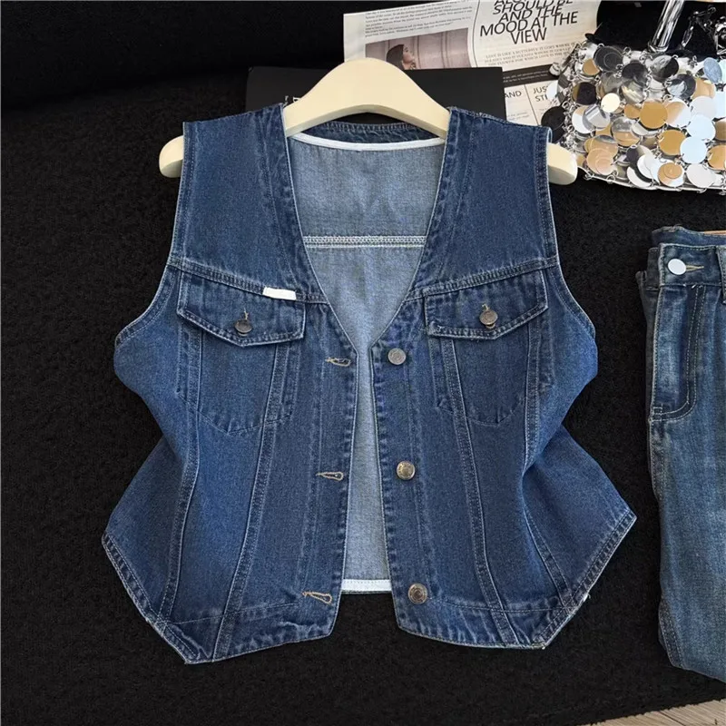 Vintage Washed Blue Slim Short Denim Vest Women Summer New V-Neck Single Breasted Sleeveless Cowboy Waistcoat Female Veste Femme