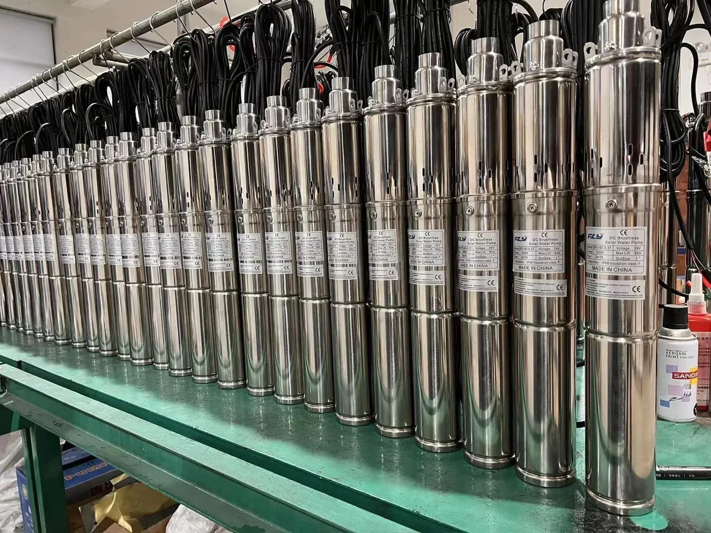 High speed high efficiency submersible deep well pump 4 inch 75QJD1-85/22 Deep Well Pump Made In China
