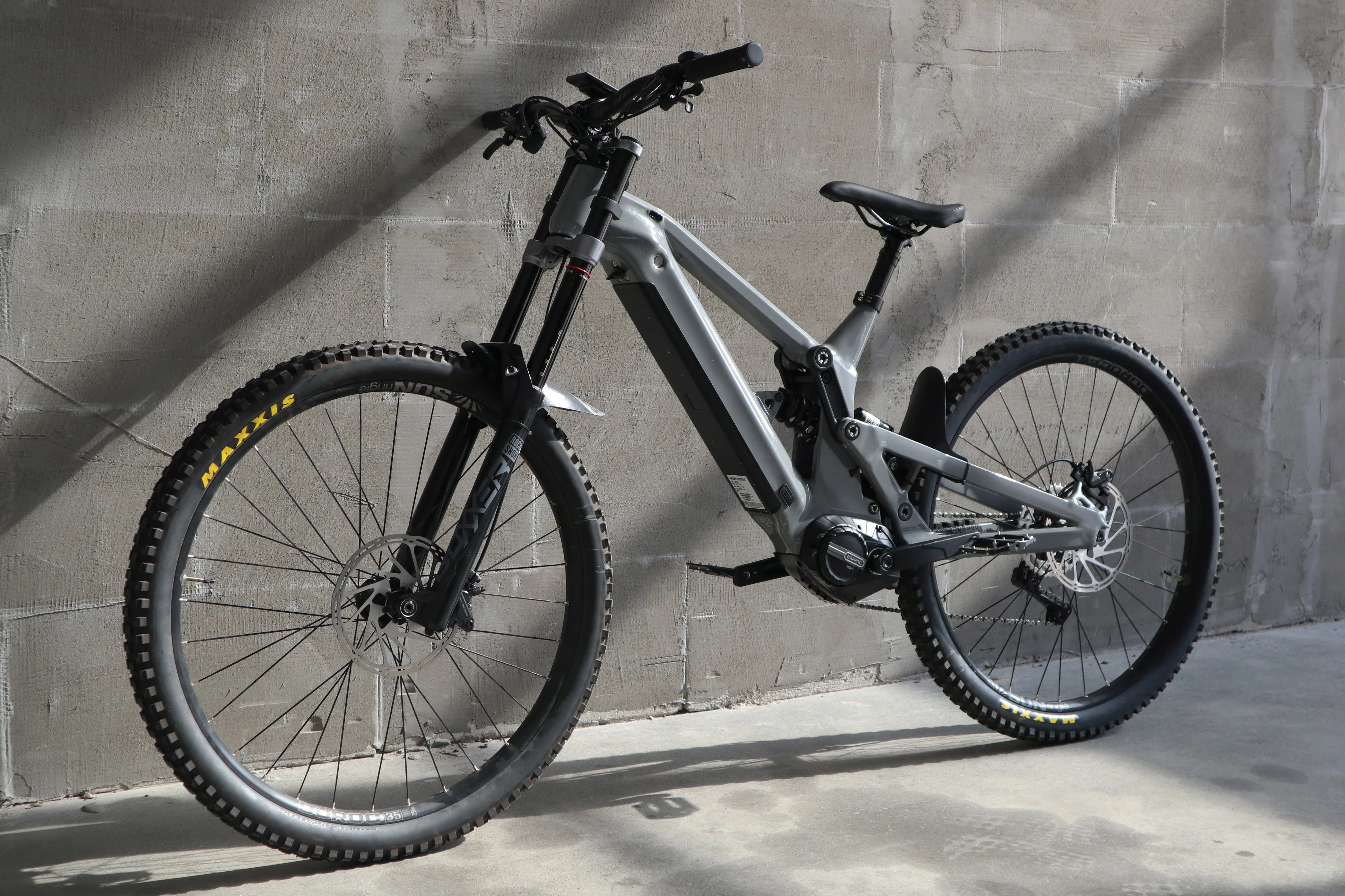 Top-Quality Ebike  Bicycle Electric Mountain Bike