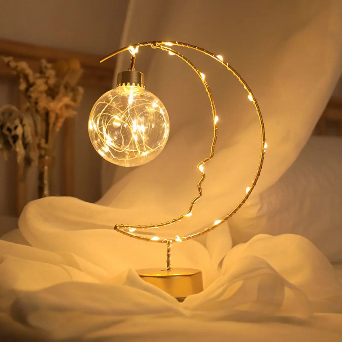 1pc Iron Moon Indoor Ornaments Night Lights, LED Lamp Wrought Iron Moon Lamp,Christmas Decor (battery Not Included)
