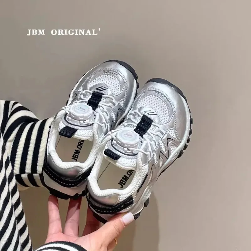 2026 Spring New Running Shoes Soft Bottom Rotating Buckle Children's New Boys' and Girls' Casual Sports Shoes Handsome Anti Slip