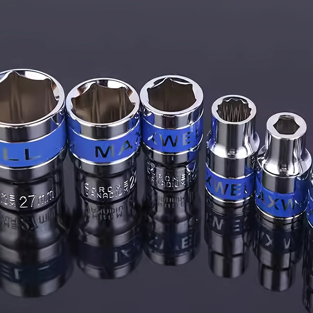 32pcs Mechanics Tool Set 1/2' Drive Deep Standard Sockets Ratchet Wrench Set Auto Repair Mechanic Tool Kits for Home And Car Use