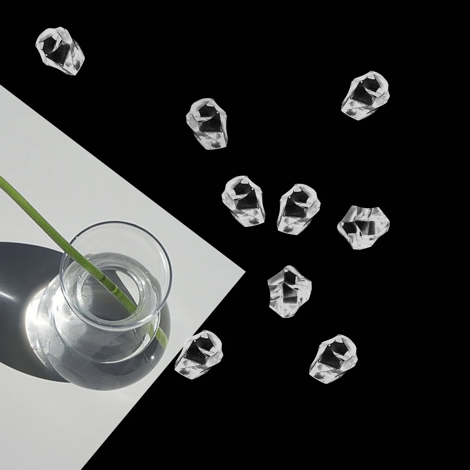 

200 pcs Clear Decorative Plastic Cube Plastic Ice Cubes Reusable Toy Cute Molds Halloween Ice Cubes for Aquarium Vase Reusable