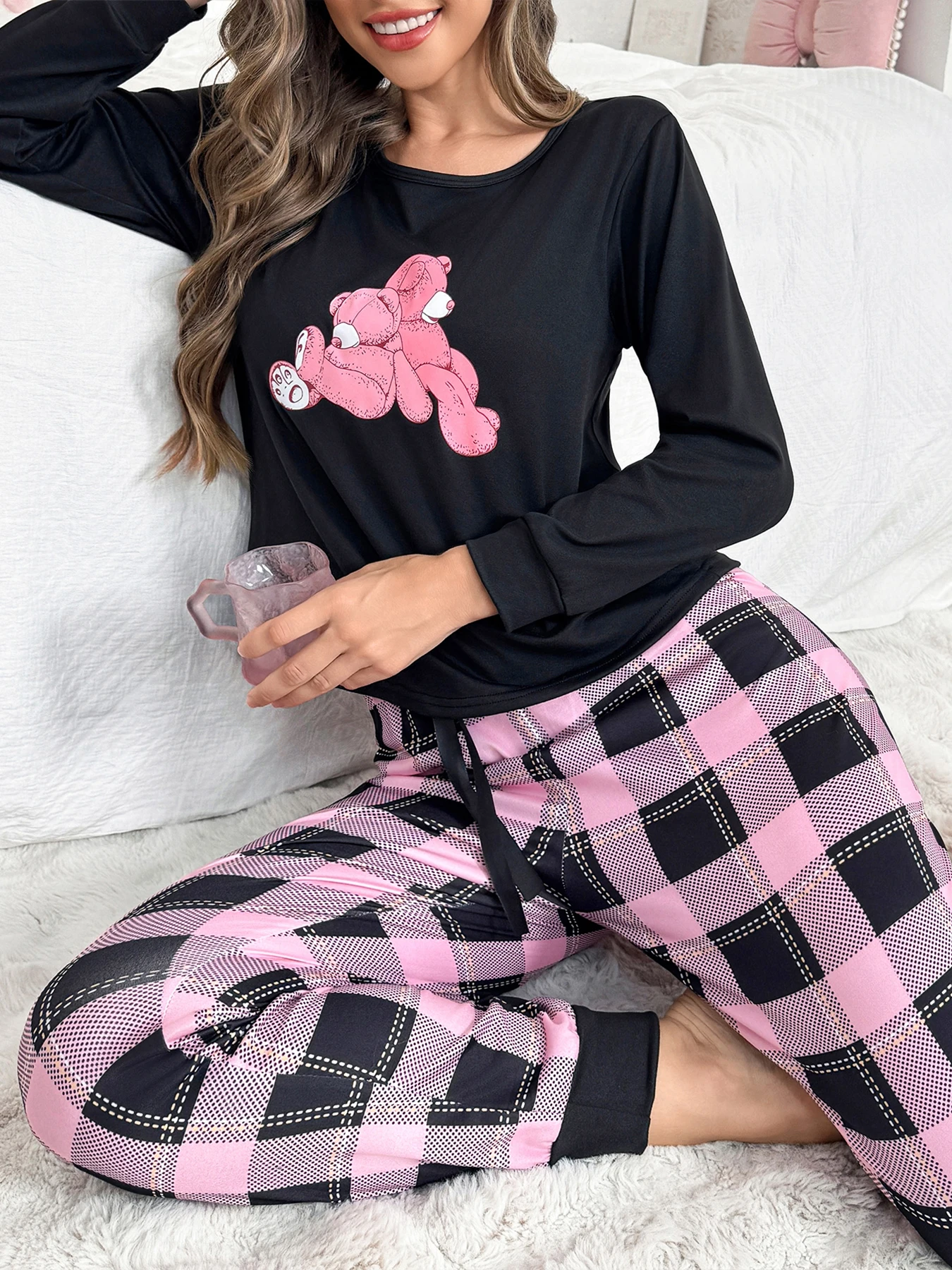 

Весна-лето, осень-зима, женский пуловер с круглым вырезом и принтом медведя, клетчатые брюки на пуговицах с длинными рукавами, повседневный комплект домашней одежды из 2 предметов