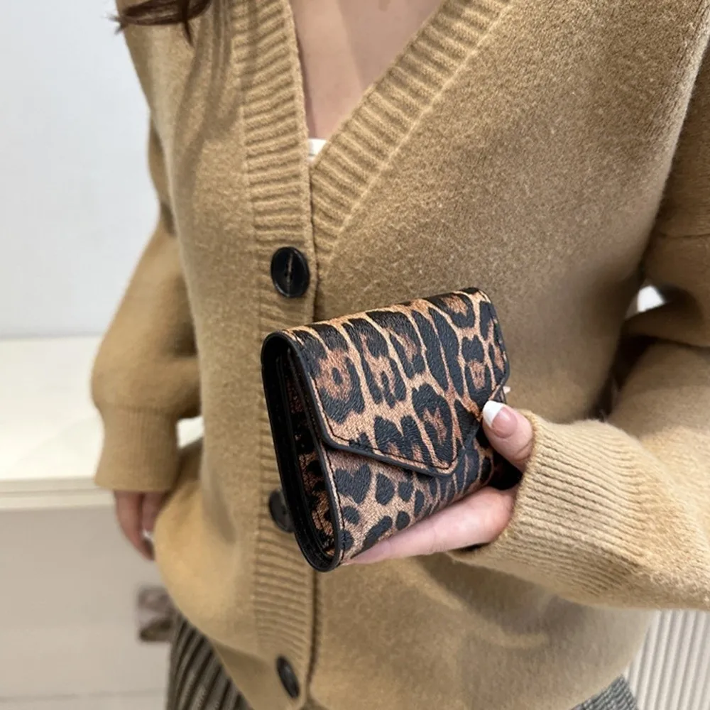 Portable Elegant Leopard Short Wallet PU Leather Korean Style Envelope Clutch Bag Card Holder Handbag Coin Purse Female