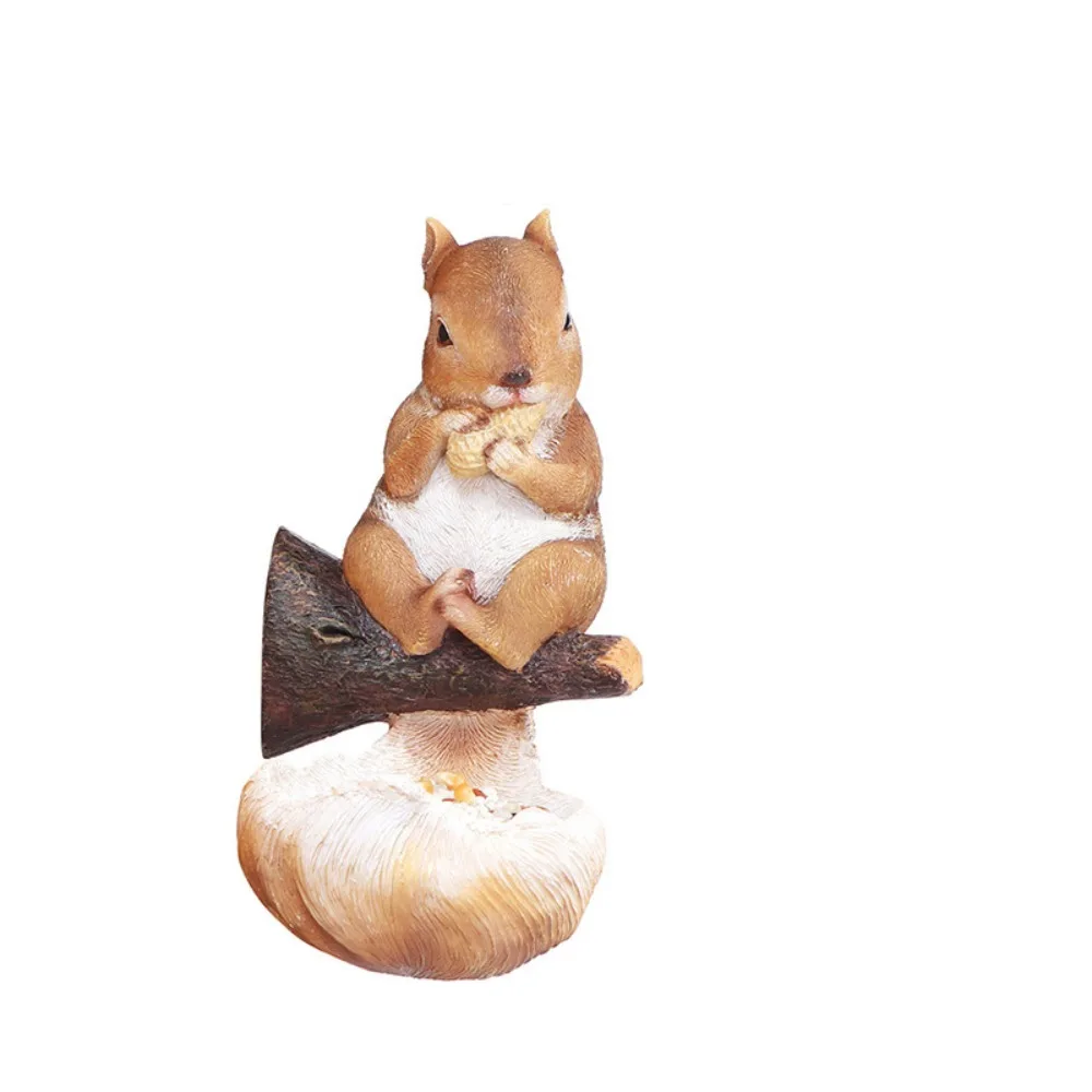 Creative Resin Squirrel Tree Hanging Simulation Rainproof Animal Figurines Crafts Cute Bird Feeder Hummingbird