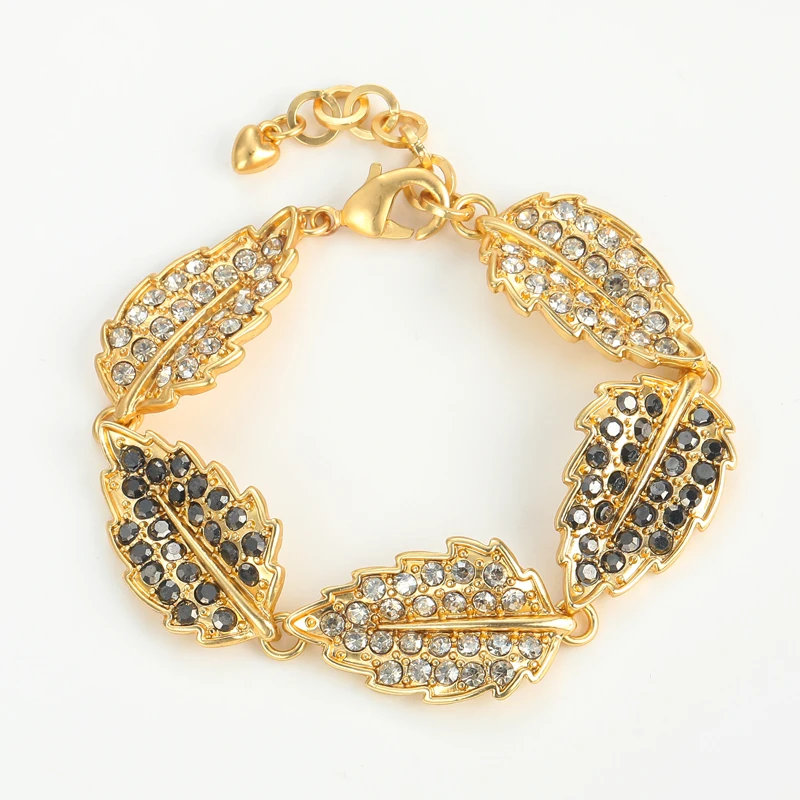 Vintage Gold Plated Bracelets Leaf Black Rhinestone Woman Charms Luxury Chain Girlfriend Gift Party Wedding Accessories 2025