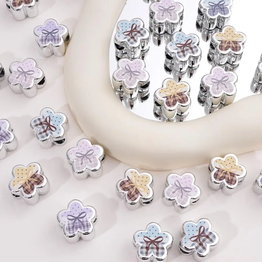 1Pc Fashion 22x14mm Acrylic Silver Plated 3D Checkered Polka Dot Five Petal Flower Spacer Beads For Jewelry DIY Making Supplies