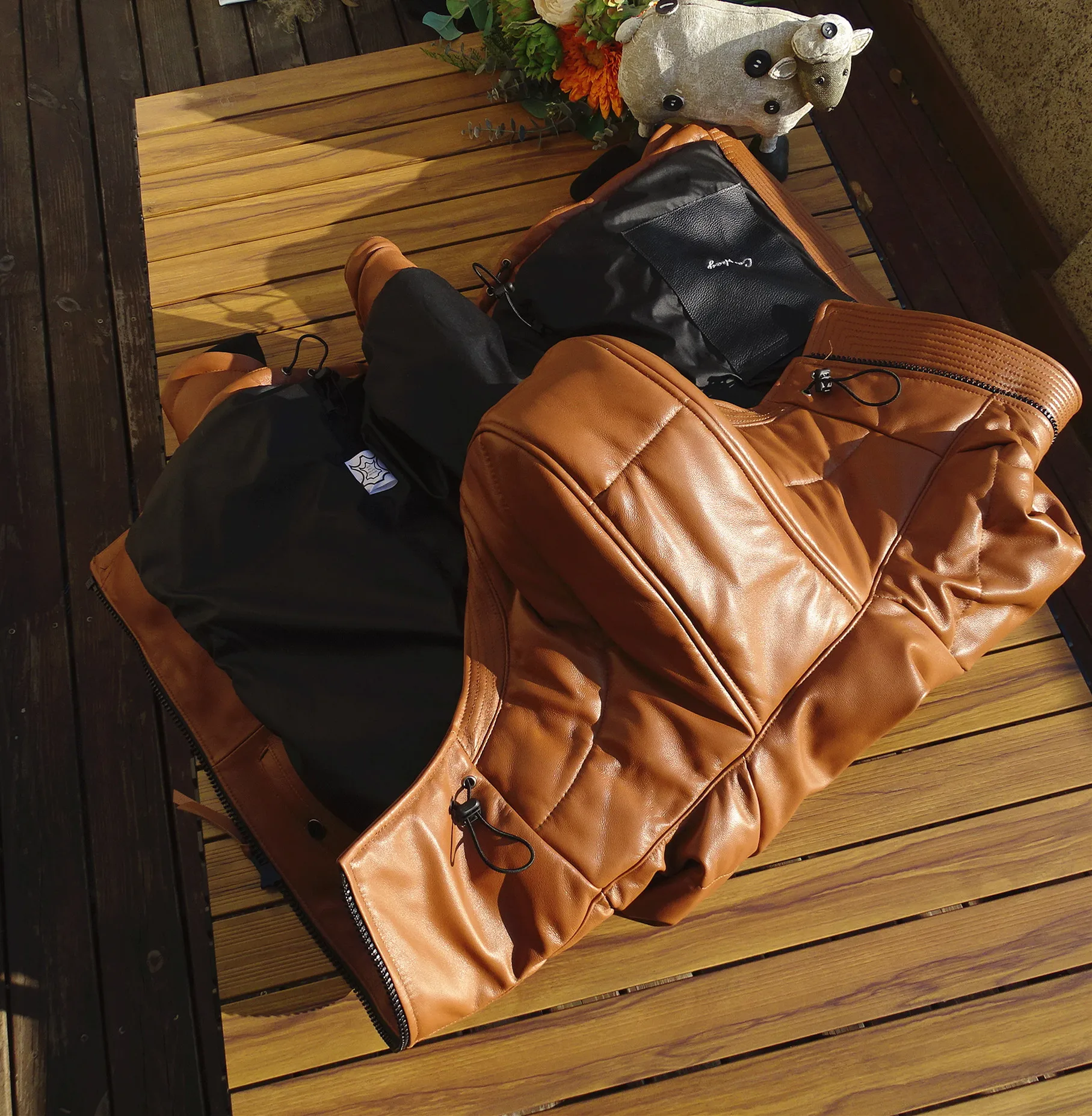 New Fashion Men and Women Winter Duck Down Coat Couples' Padded Jacket Hooded Genuine Sheepskin Leather Windbreaker Brown Black