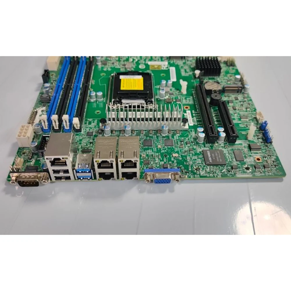 Placa base del servidor NAS C246 8100T M.2 X11SCH-LN4F