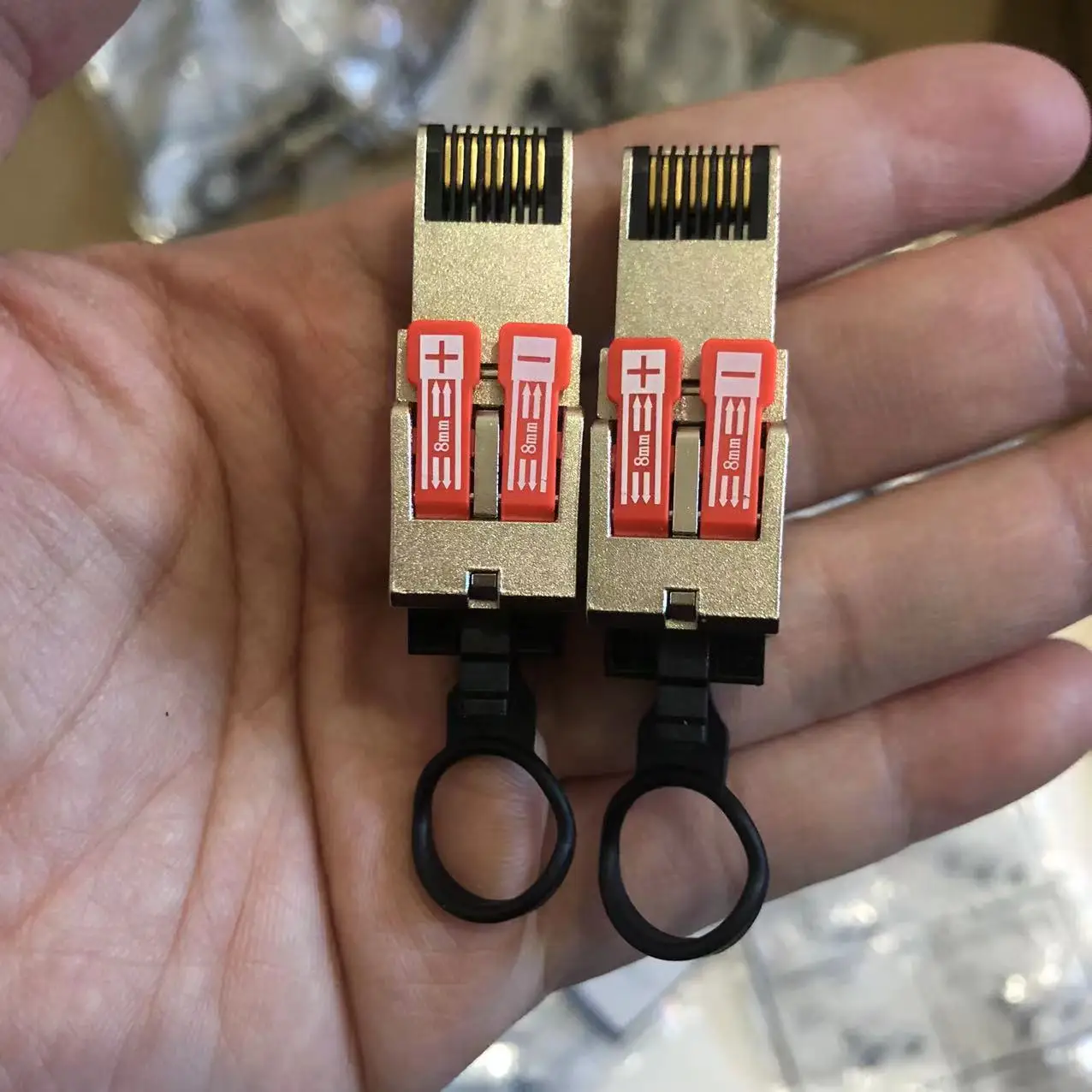 Cocok untuk Prru kepala kristal RJ45 sumber daya listrik 5G sumber daya kabel komposit fotolistrik sumber daya di Huawei