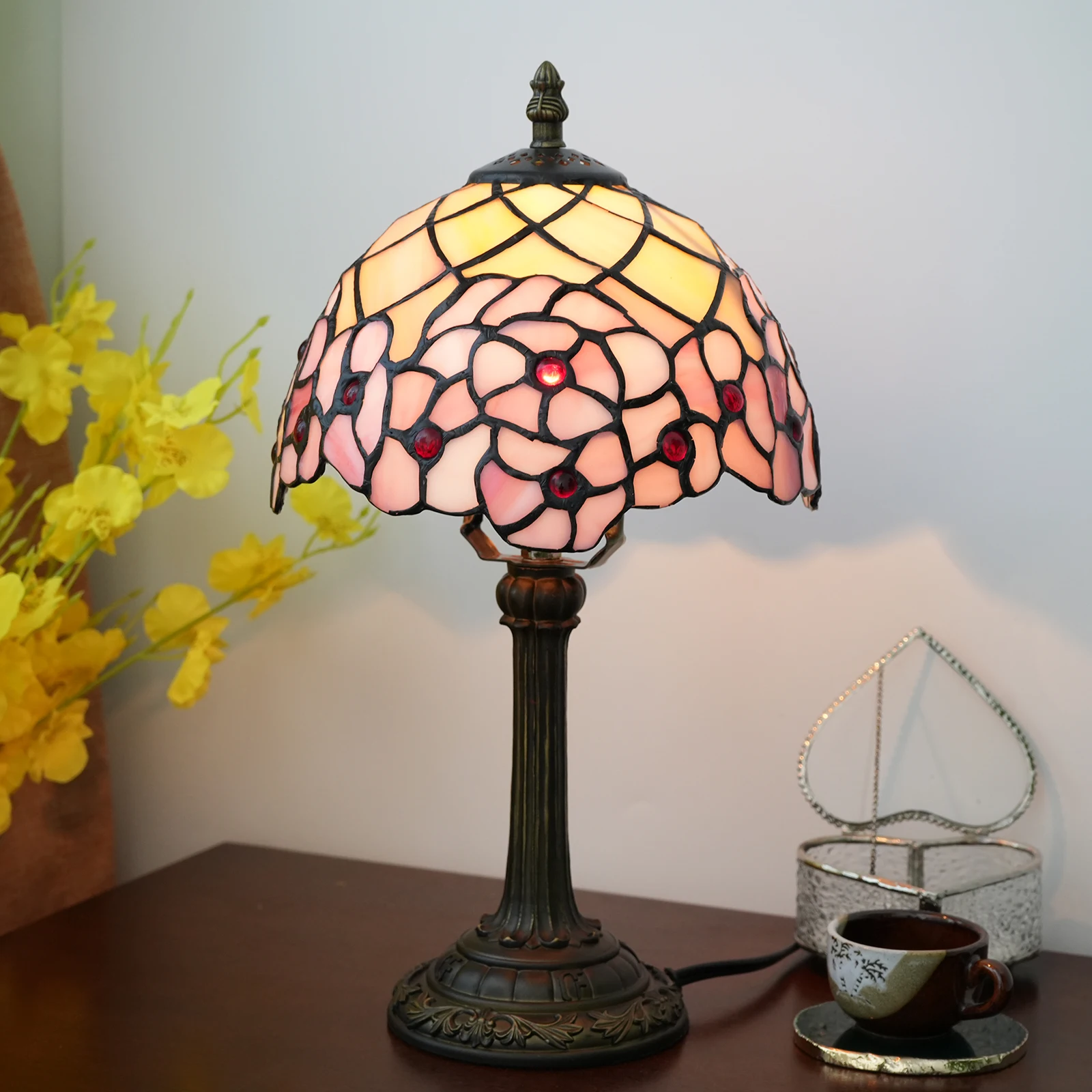 Mooie vintage stijl tafellamp meerkleurig vintage nachtkastje bureaulamp 8 inch breed leeslampje decor