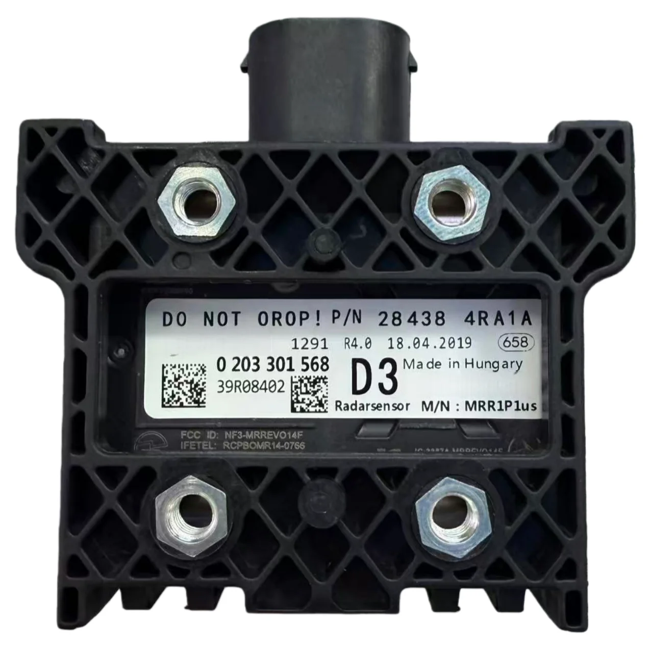 

Датчик радарного контроля дистанции 28438-4RA1A подходит для Nissan Maxima 2017-2019 годов.