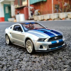 Maisto 1:24 Ford Mustang GT Street Racer 2014 Muscle Car Alloy Car Model Diecasts & Toy Collection Car Toy Boy Birthday gifts