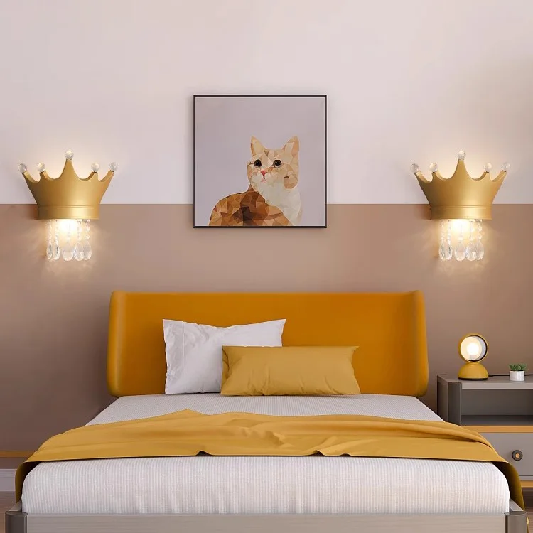 Moden Creative Resin Crown LED Wall Lamps Teardrop Shape Crystal Lights French Living Room Bedroom Restaurant Corridor Sconces