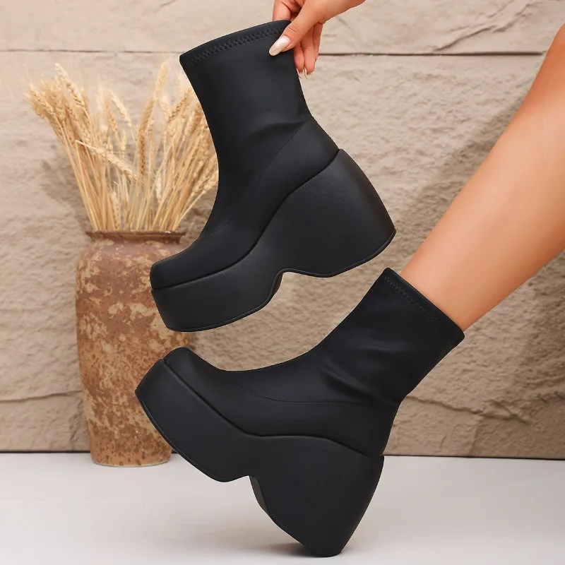 Brand New Gothic Style Sexy Elegant Chunky Platform Women Ankle Boots Big Size 43 Walking Comfy Woman Shoes Platform Shoes