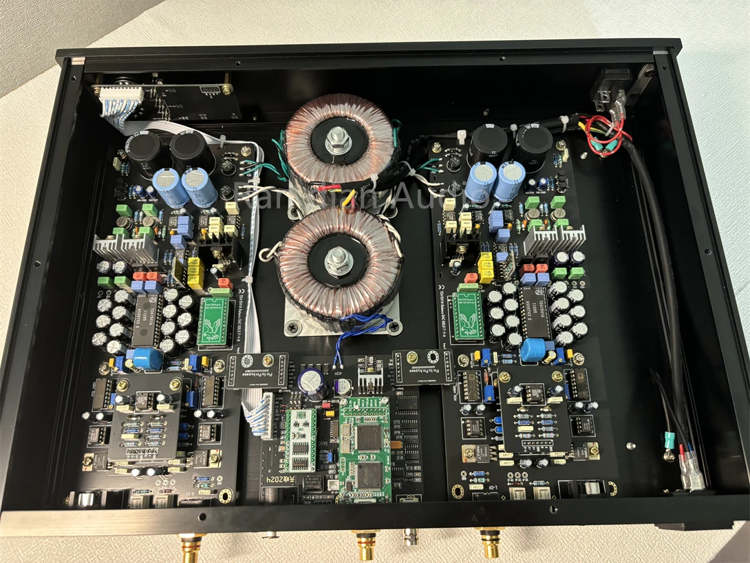 Balanced Version TDA1541 DAC Decoders,SAA7220PC+CS8412,Support External Clocks,11.2896MHz&12.288MHz,AES+USB+Coaxial,Fiber optic