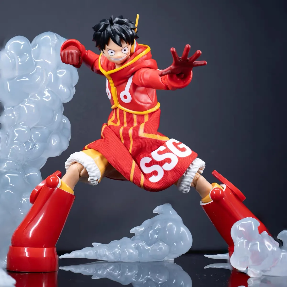 Figura de Acción de Anime ONE PIECE SHF Luffy con Falda de Estilo 'Egg Head', Ropa, Accesorios de Juguete y Modelo Decorativo