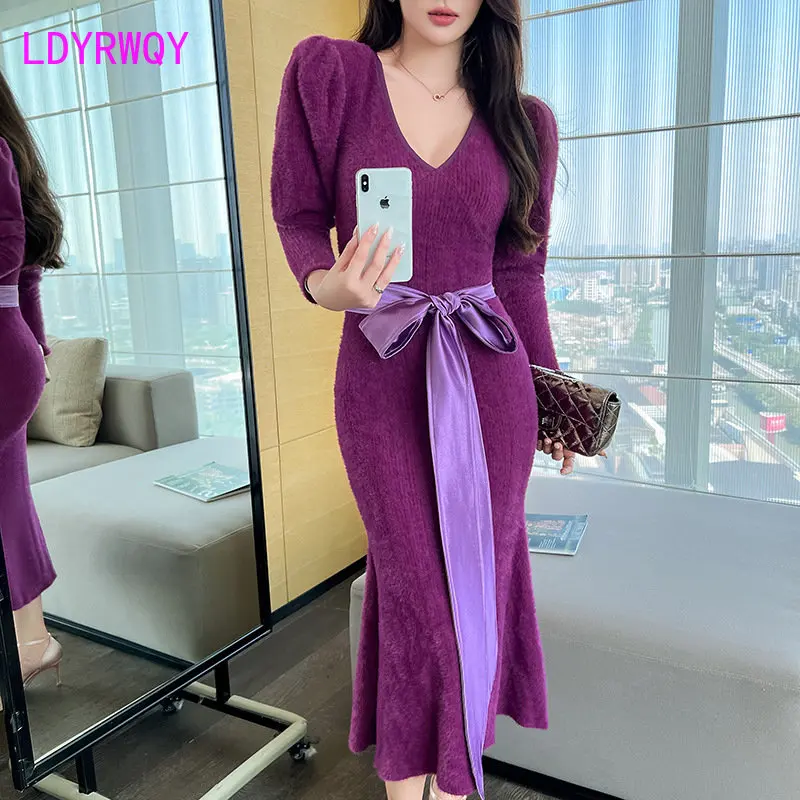 

Autumn and Winter 2022 New style Celebrity Temperament: Slim Fishtail Knitted Wool Purple Dress Girl