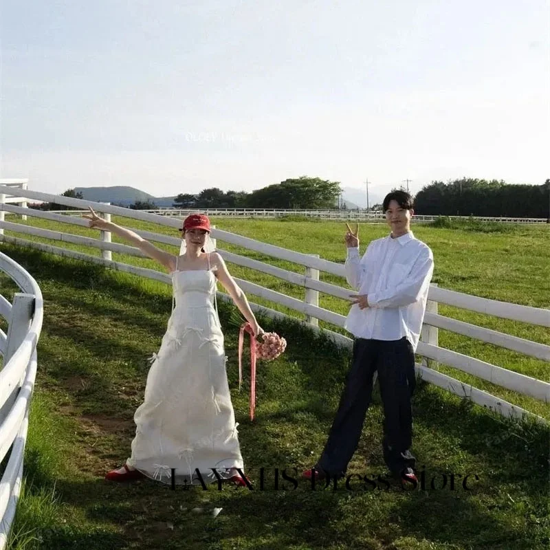 LAYXHS ファッションスパゲッティストラップのウェディングドレスチュールロングリボン A ラインブライダルガウンカスタマイズされたローブデマリー