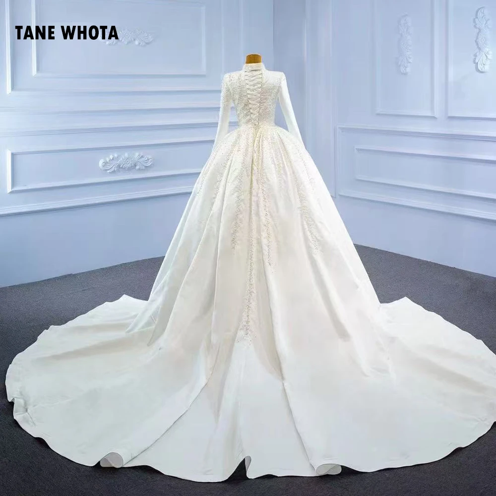 Abito da sposa musulmano con strascico staccabile Manica lunga alta con lacci sul retro Abito da sposa con perline Abito da sposa a tromba personalizzato
