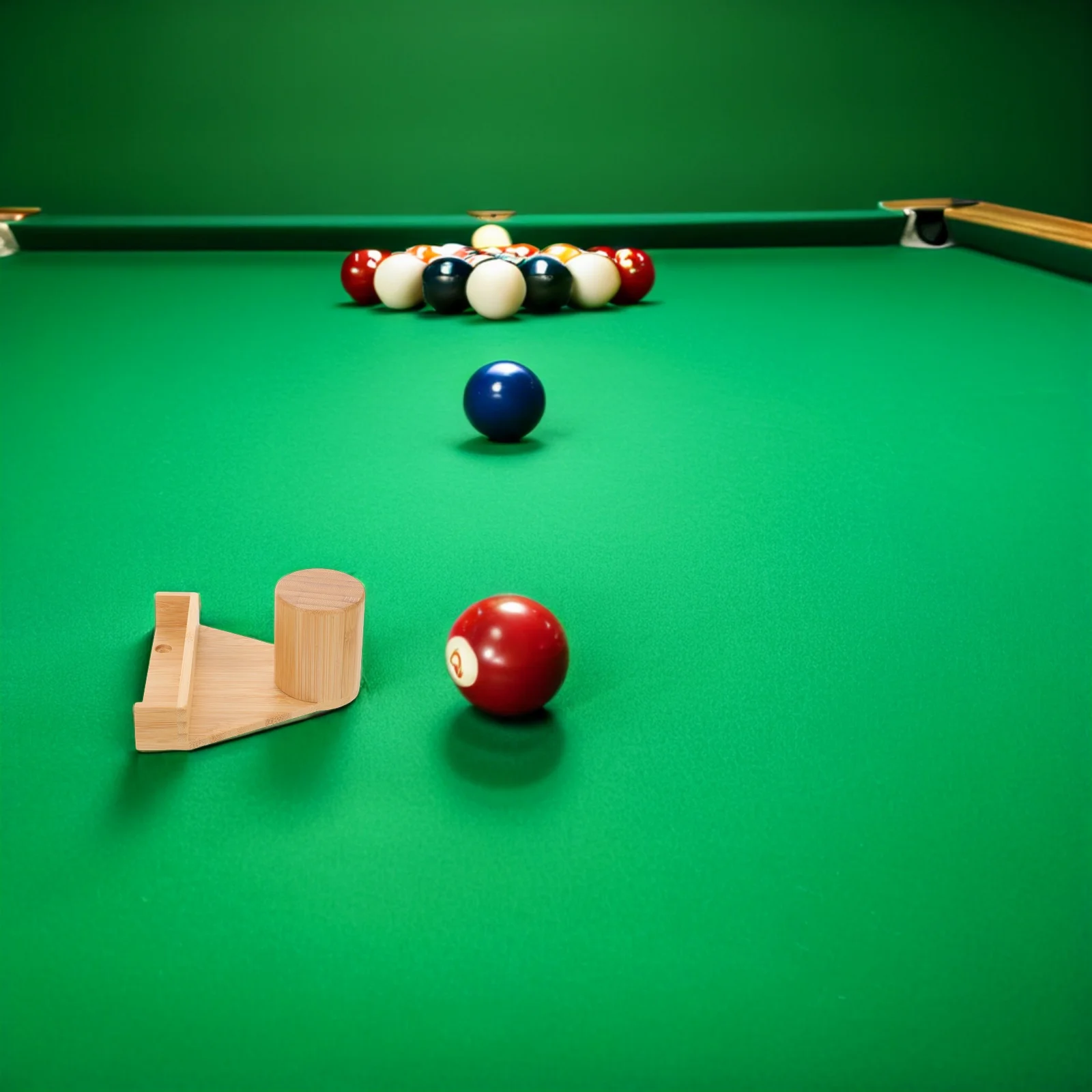 ที่วางชอล์กไม้ไผ่ติดผนัง รูปทรงสามเหลี่ยม ชั้นวางป้องกัน ชั้นเก็บของ ที่จัดระเบียบชอล์กสนุกเกอร์ บิลเลียด