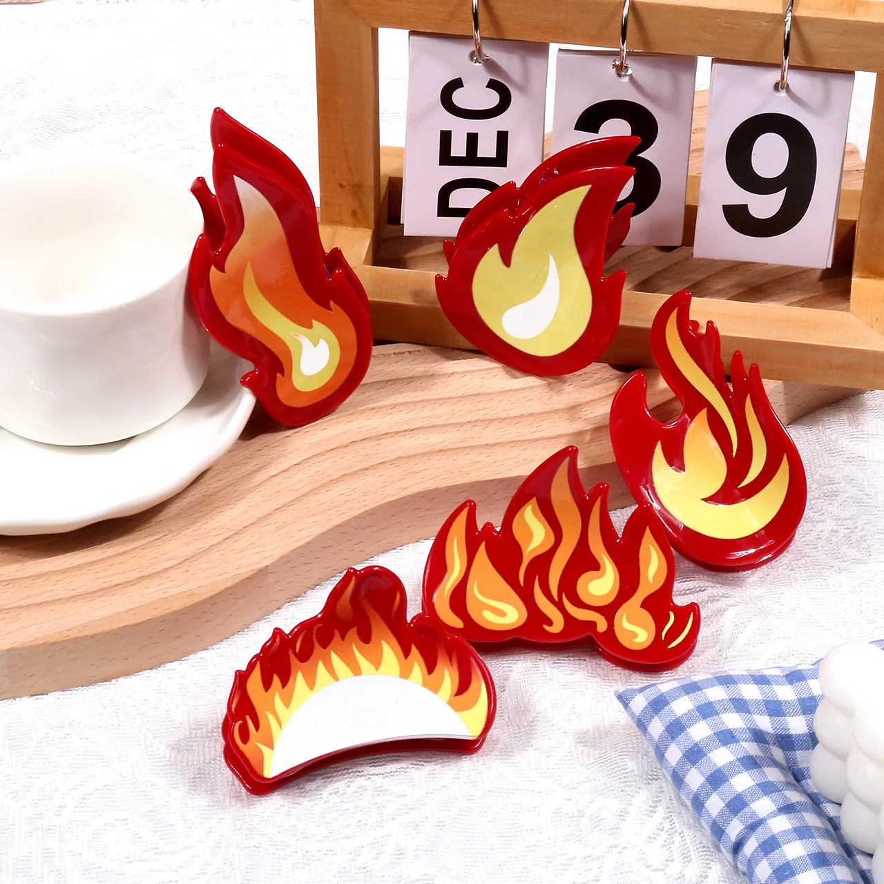 قطعة واحدة من مشبك شعر مخلب اللهب الكرتوني الفريد للاستخدام اليومي، إكسسوار شعر مزخرف لعرض مقابض شعر شخصيتك