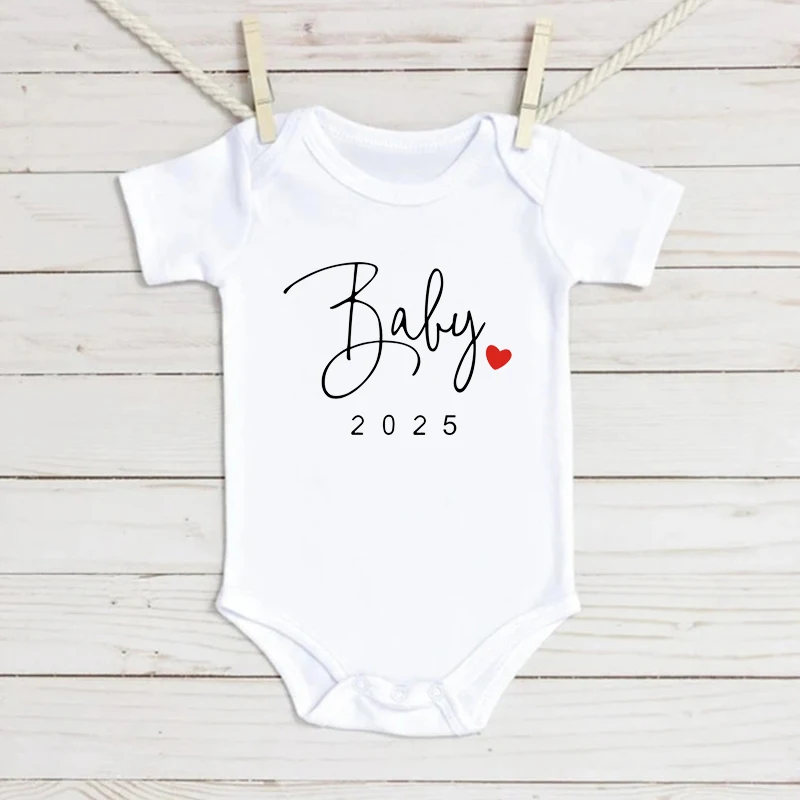 Baby Announcement Coming Soon 2025 Newborn Baby Romper Summer Boys Girls Bodysuit Body Pregnancy Reveal Clothes Infant Jumpsuit