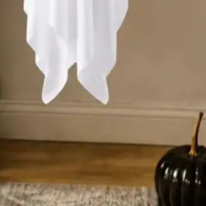 Window Displays Halloween Ghost Decorations 3pcs Halloween Hanging Ghost Decorations Spooky Flying Ghosts with Lanyards Haunted