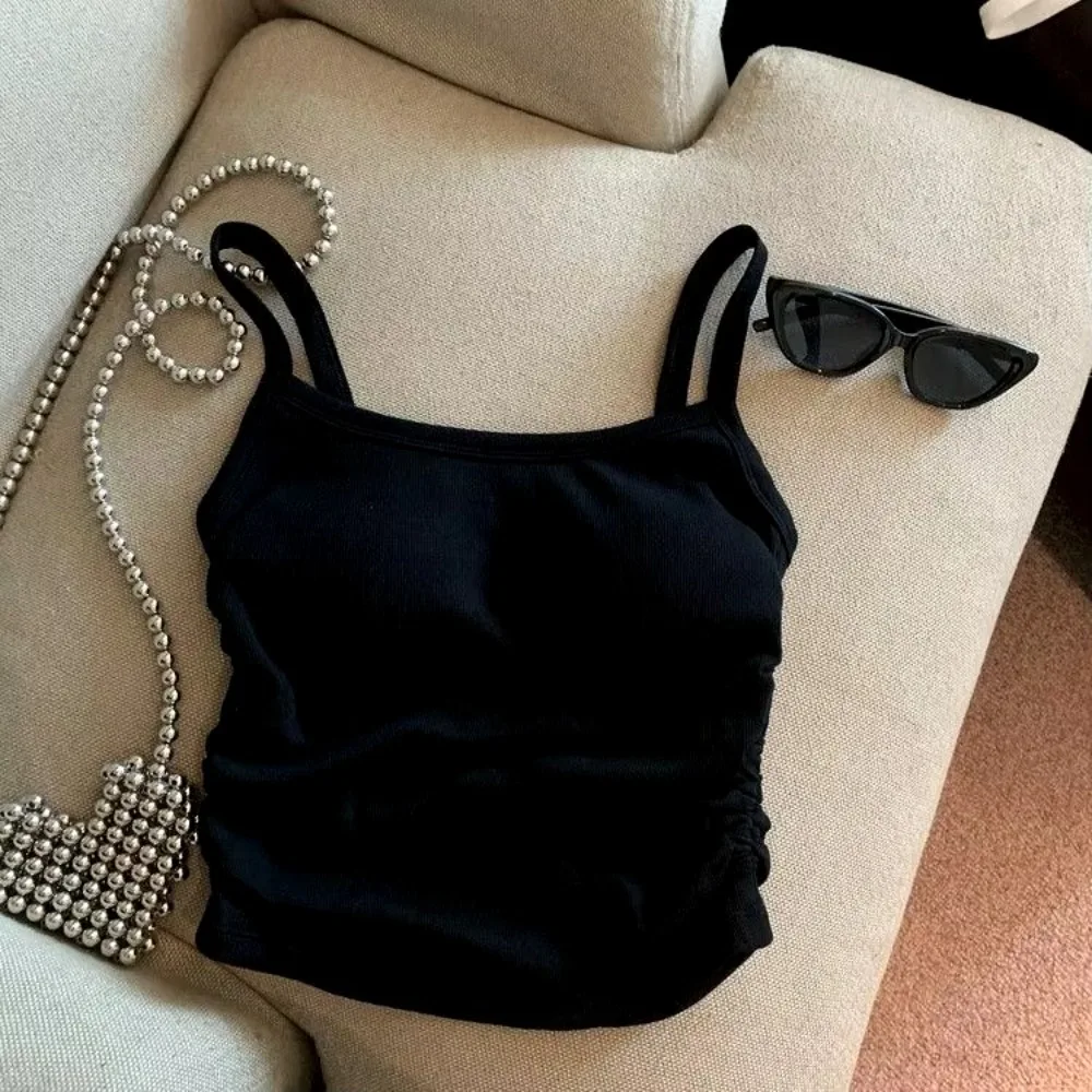 Nuove canotte da donna solide con protezioni per il petto Pieghe a costine Canottiera elastica attillata Canottiera corta senza maniche da donna