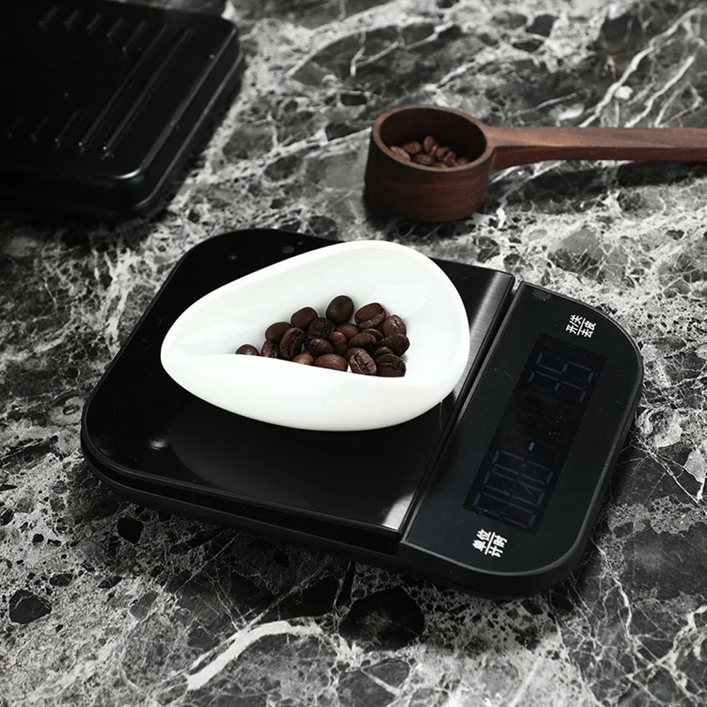 1Pcs Coffee Bean Dosing Cup Coffee Beans Dose Trays Coffee Beans Shovel Pure White Pottery Tea Scoops Coffee Tray Accessory