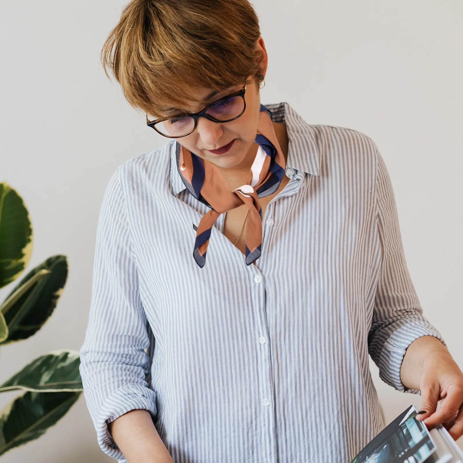 

Sweet Dots Chiffon Scarf Khaki Lightweight Breathable Soft Comfortable Fashionable Spring Decorative Accessory for Women