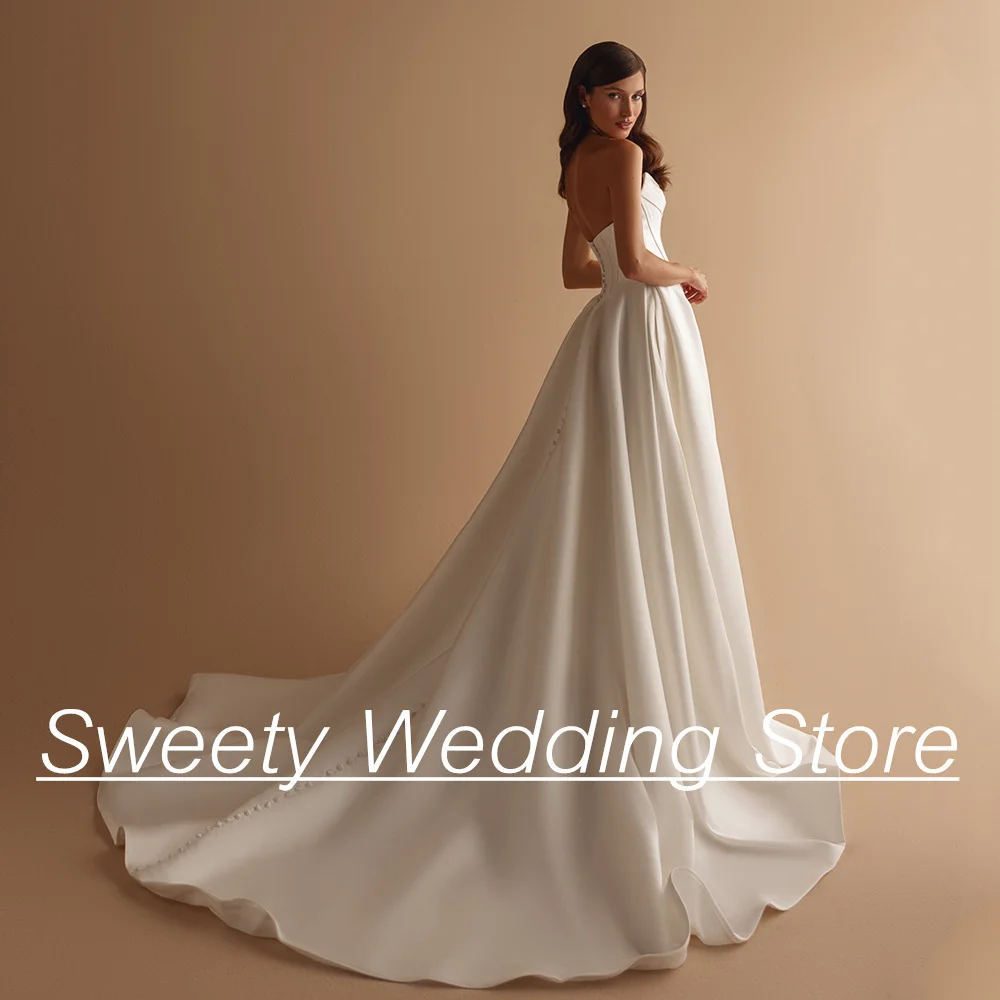 Elegant Satin Wedding Dress for Woman Bride 2025 Strapless Sleeveless pleat A Line Court Train Backless Bridal Gown Customized