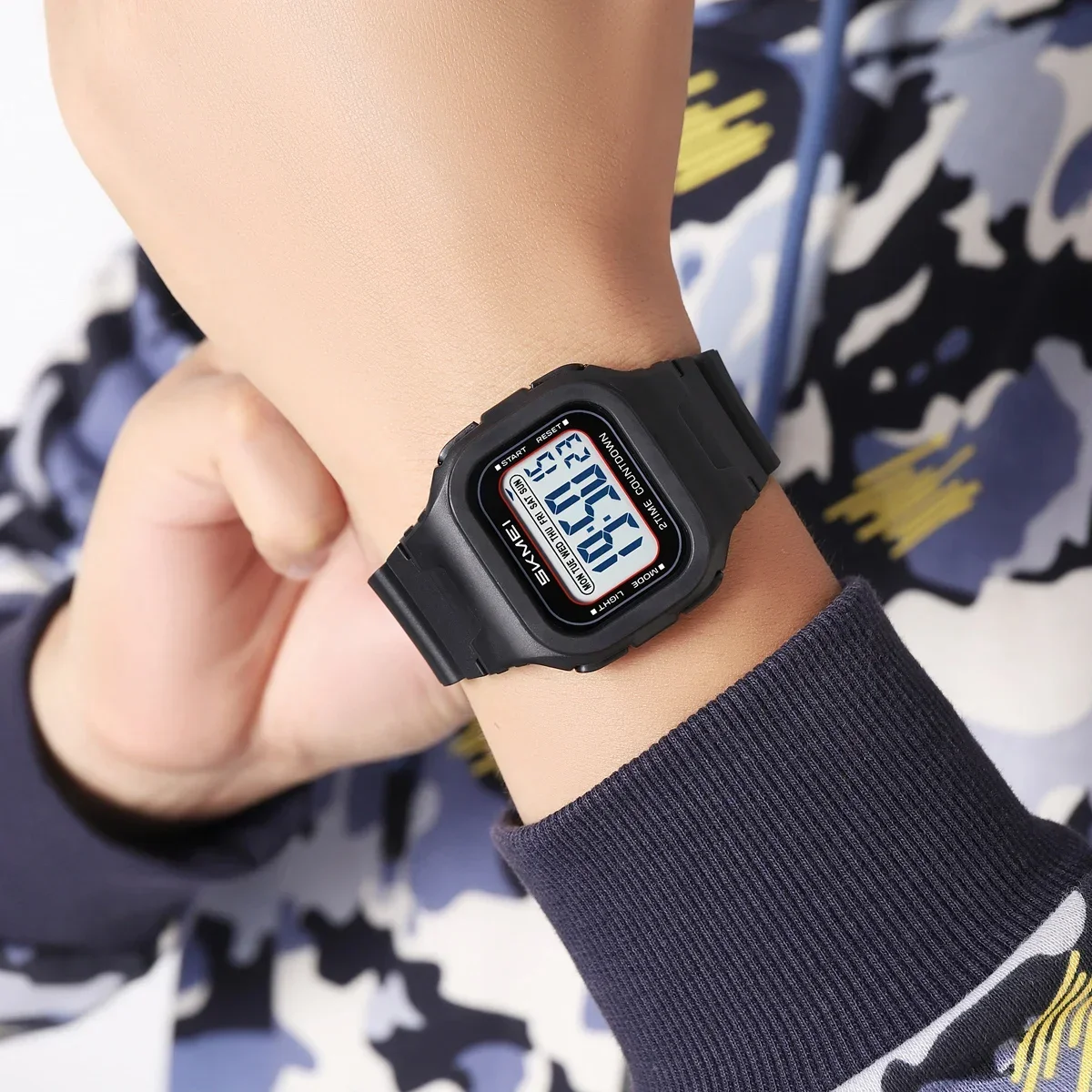 SKMEI 2343 Reloj militar para estudiantes Reloj Hombre relojes de pulsera digitales deportivos para hombres y mujeres relojes electrónicos impermeables Chrono