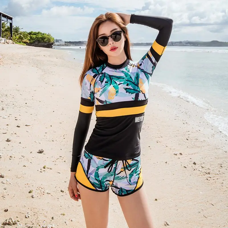 2024 Men And Women Matching Rash Guard Couples Korean Swimsuit Lovers Surfing Clothes Set Long Sleeve UV Protect