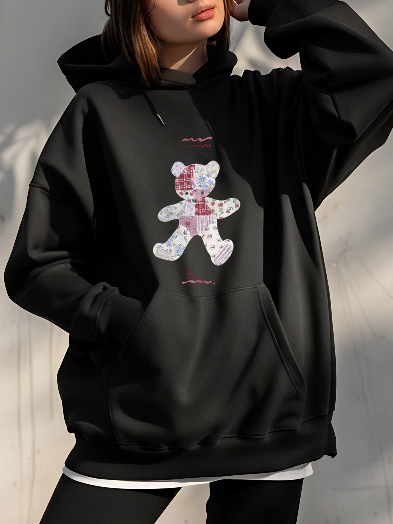 Women's Black Hoodie Patchwork Bear Print Oversized Sweatshirt Casual Streetwear Fashion Top for Girls and Women