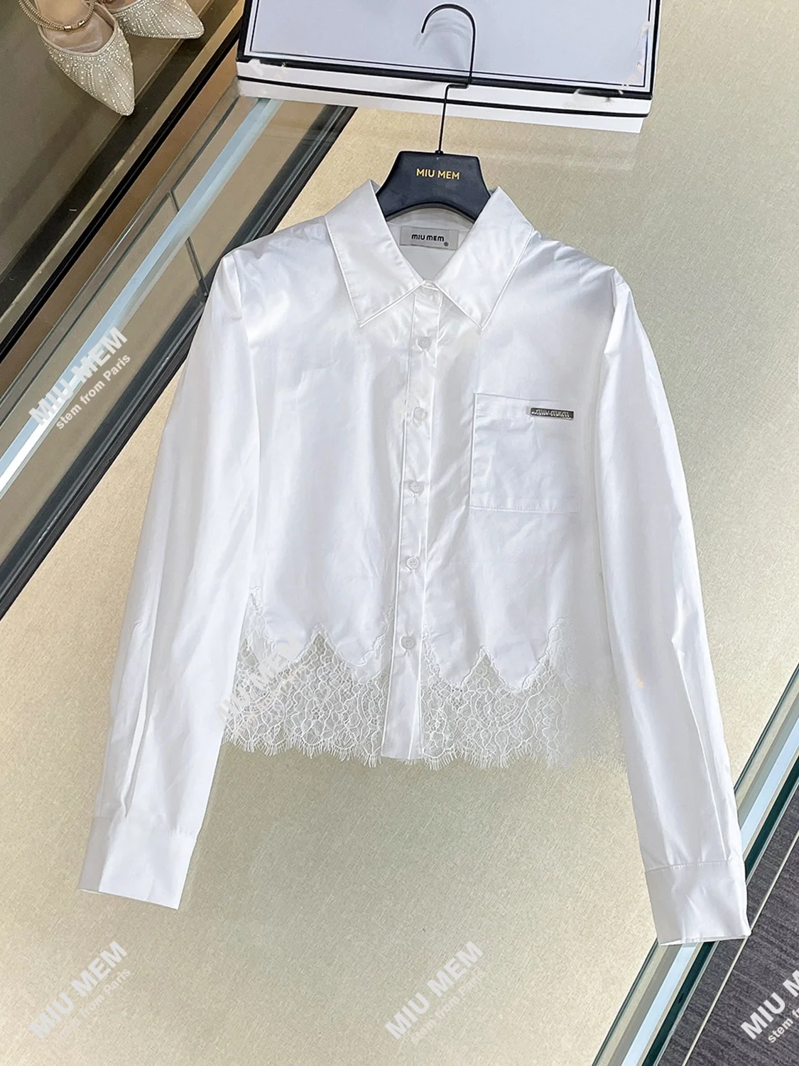 

Miumem High-End Women's Summer 2025 White Lace Splice irt Ele Lady Sle Polyester Fiber Long Sve ort Length