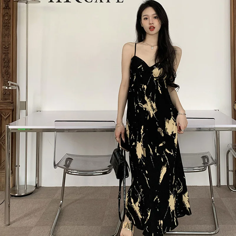 Black Senior Style Fashion Casual Suspender Dress for Women's Summer New French Slimming Intellectual Lady Elegant Floral Dress