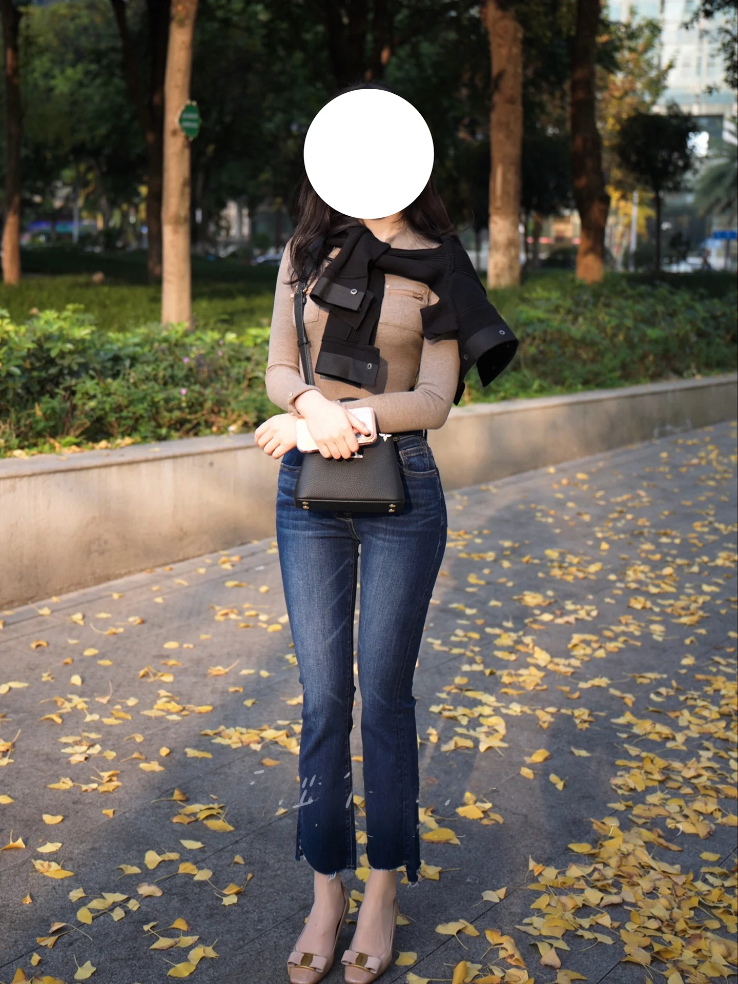 

American Retro Casual Style Modern Tailoring Uneven Hem Slimming mid Waist Nine Points Flared Jeans Women Cotton Elastic Denim