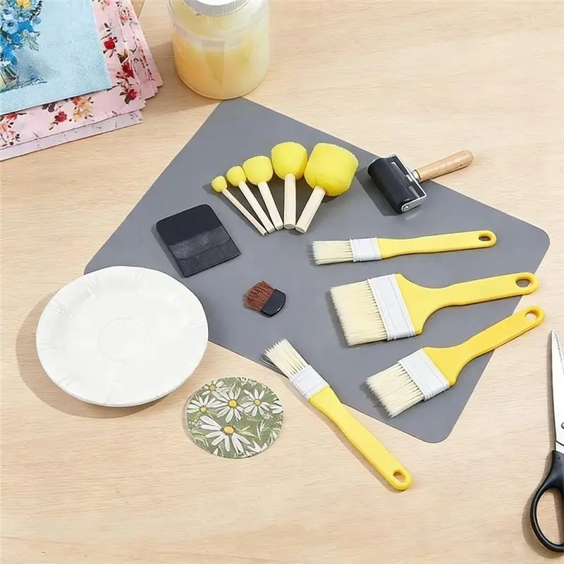 PHFU-15 Pcs Decoupage Kit, Essential Decoupage Tools Sponge Bruch Silicone Mat Rubber Brayer Roller Plastic Scraper Fiber