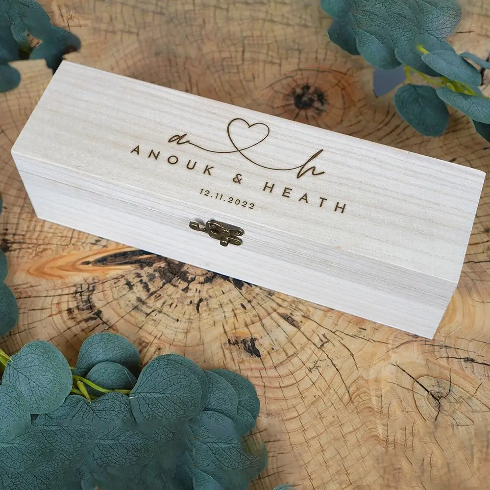 Personalised Wooden Wine Box Wedding Decoration Engraved Lettering Gift Portable Clamshell Solid Wood Champagne Bottle Box