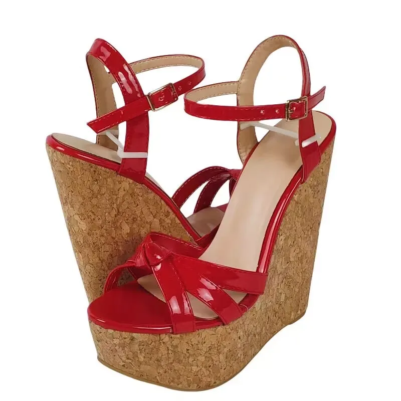 

SHOFOO Модные женские босоножки на высоком каблуке. Красные (розово-красные) лакированные босоножки. Высота каблука около 15 см. Клинья платформа