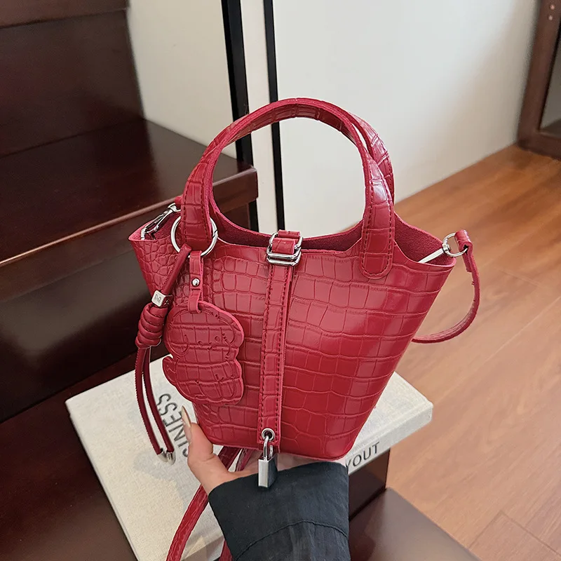 

2025 Minimalist Bucket Bag, Niche Top Handle Purse for Women, Summer Crossbody Tote, Versatile Day to Night Bag, Textured Sling