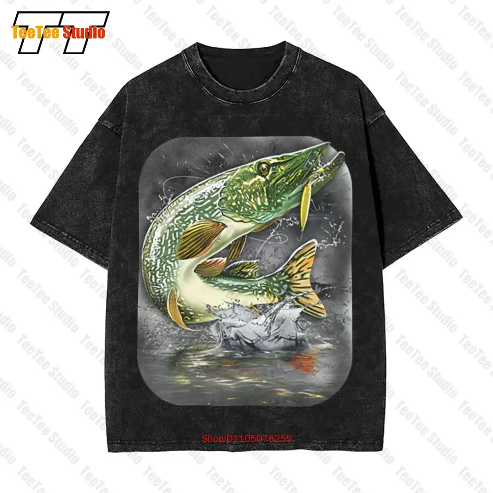Fishing Fishermen Pike Jumping After Lure 2 Sides Vintage Oversized T-Shirt QM3K
